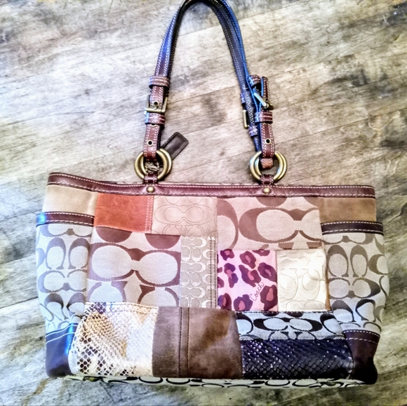 Authentic Coach patchwork shoulder bag - Picture 2 of 7